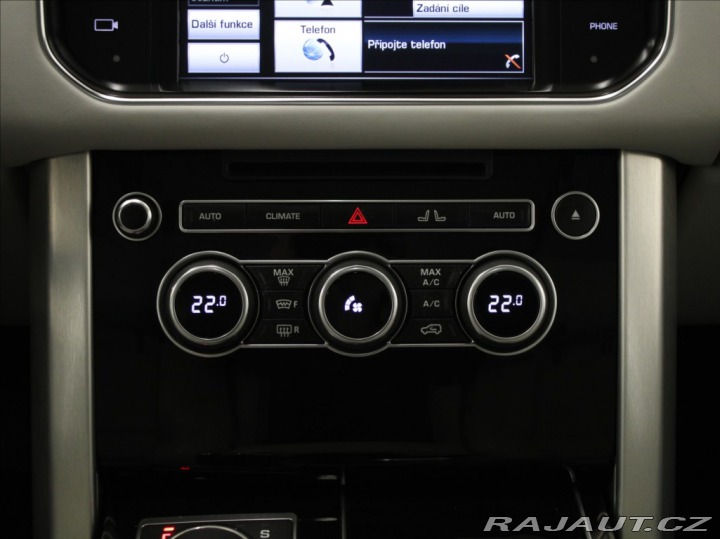 Land Rover Range Rover 3,0 TDV6 190kW Pano.Výpro 2014