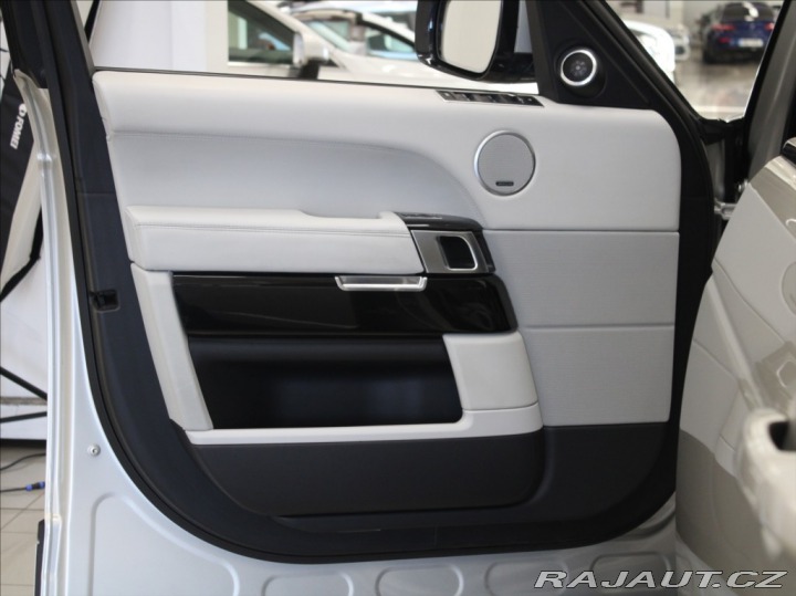 Land Rover Range Rover 3,0 TDV6 190kW Pano.Výpro 2014