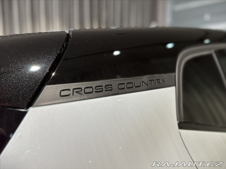 Volvo EX30 0,0 P8 AWD  Ultra Cross C 2026