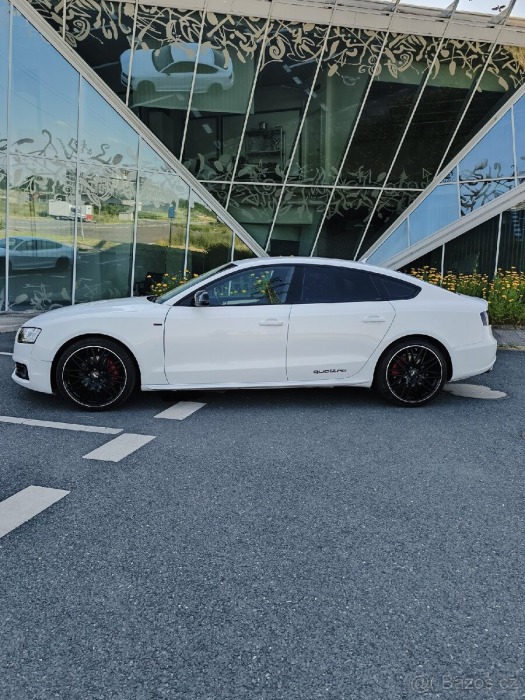 Audi A5 3,0 b8 Quattro