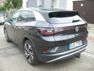 Volkswagen ID.4 0,0 PRO 5/2021 TEP.ČERP 2021
