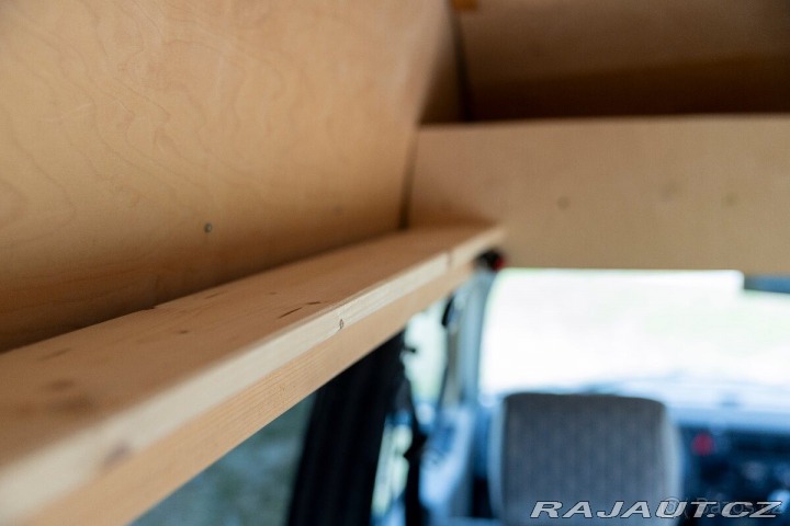 Volkswagen Transporter 2,5 T4 Kombi Caravelle 1800