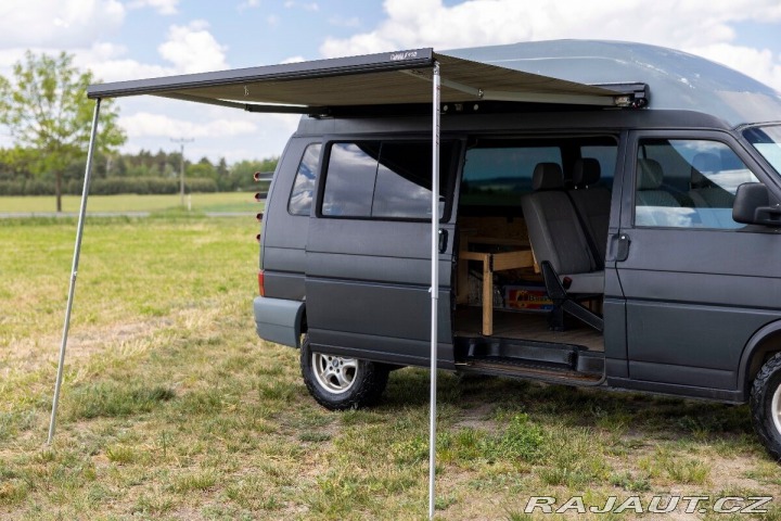 Volkswagen Transporter 2,5 T4 Kombi Caravelle 1800