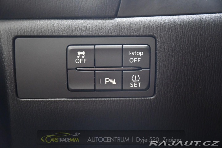 Mazda 3 2.0 SkyActiv-G120 REVOLUT 2018