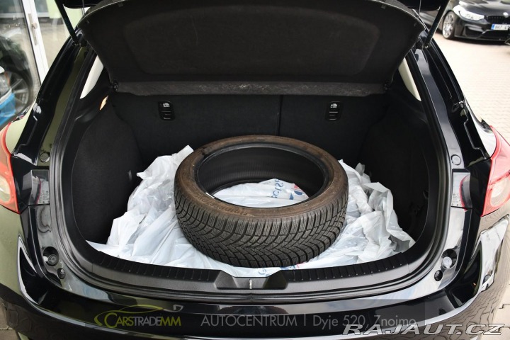 Mazda 3 2.0 SkyActiv-G120 REVOLUT 2018