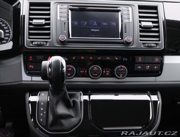 Volkswagen Multivan 2,0 TSI 150kW 4M DSG CZ D 2017