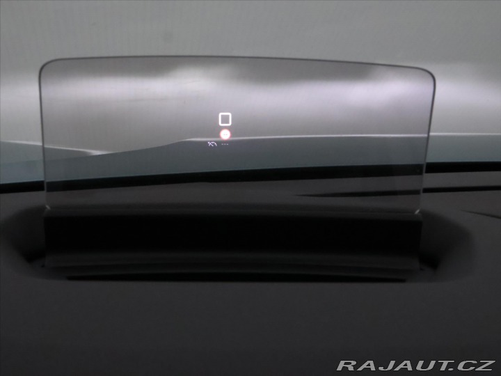 Citroën C4 1,2 PT 96kW 1 Maj. Záruka 2021
