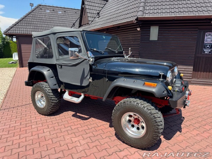 Jeep Ostatní modely 4,2 CJ7 1982
