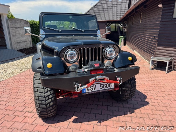 Jeep Ostatní modely 4,2 CJ7 1982