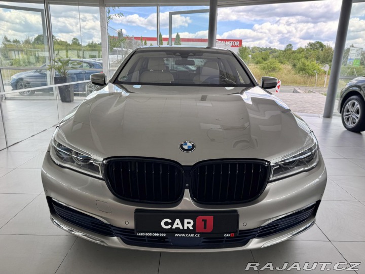 BMW 7 730d xDrive*Laser*Dověry* 2016