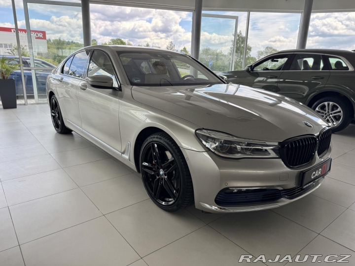 BMW 7 730d xDrive*Laser*Dověry* 2016