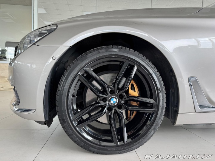 BMW 7 730d xDrive*Laser*Dověry* 2016