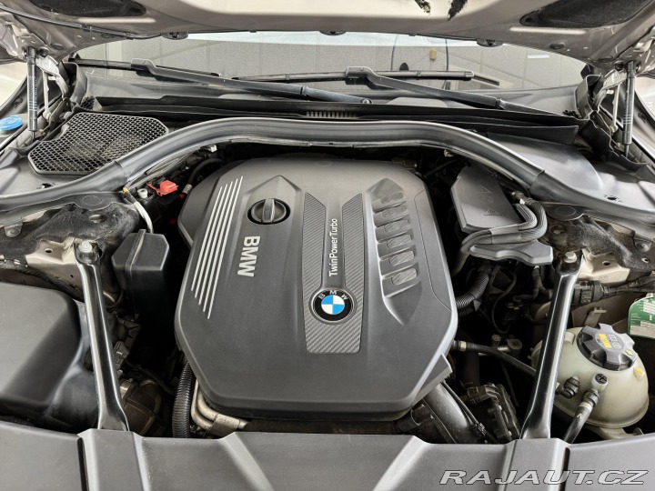 BMW 7 730d xDrive*Laser*Dověry* 2016
