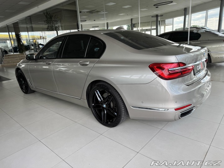 BMW 7 730d xDrive*Laser*Dověry* 2016