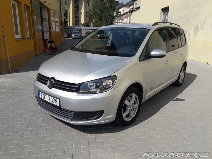 Volkswagen Touran Style 2011