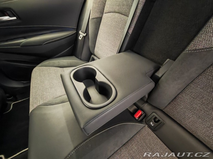 Toyota Corolla Touring Sports 2.0 Hybrid 2026
