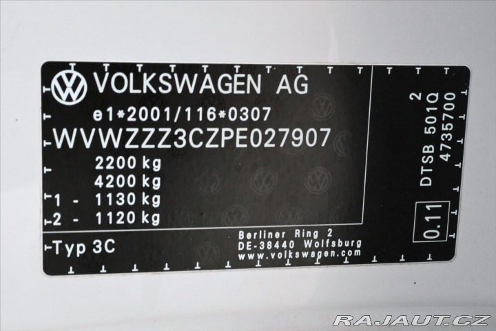 Volkswagen Passat 2,0 TDI 110 kW DSG ELEGAN 2023