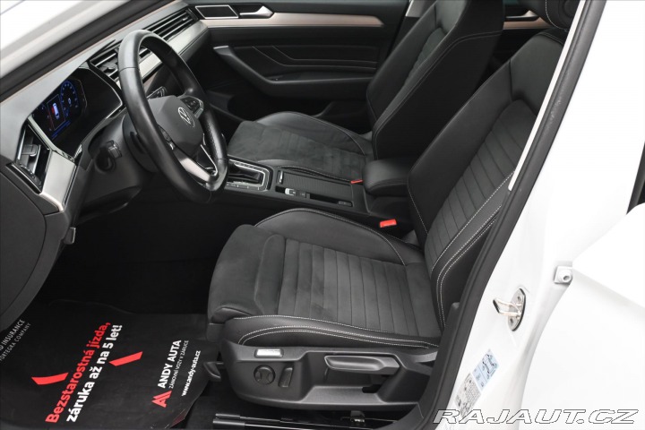 Volkswagen Passat 2,0 TDI 110 kW DSG ELEGAN 2023