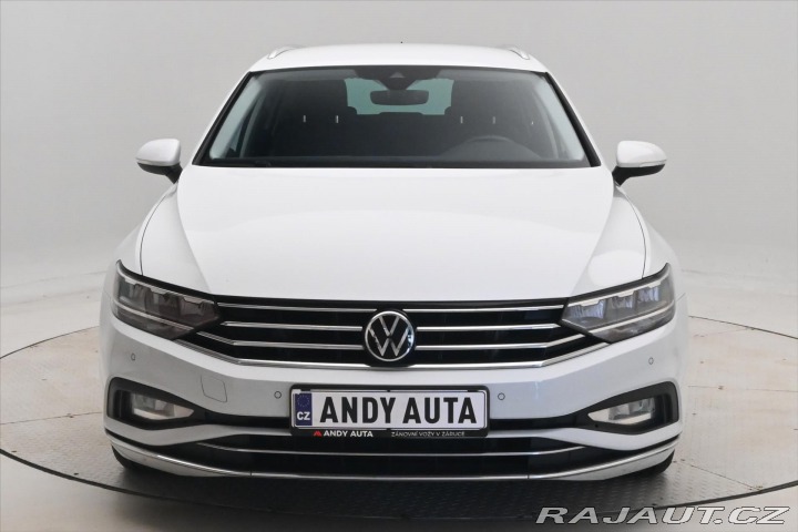Volkswagen Passat 2,0 TDI 110 kW DSG ELEGAN 2023
