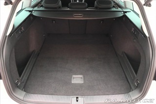 Volkswagen Passat 2,0 TDI 110 kW DSG ELEGAN 2023