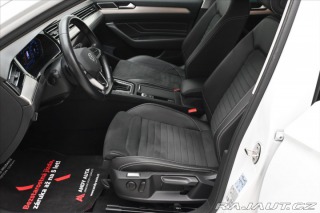 Volkswagen Passat 2,0 TDI 110 kW DSG ELEGAN 2023