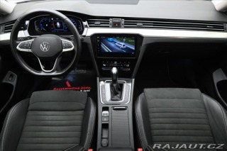 Volkswagen Passat 2,0 TDI 110 kW DSG ELEGAN 2023