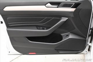 Volkswagen Passat 2,0 TDI 110 kW DSG ELEGAN 2023