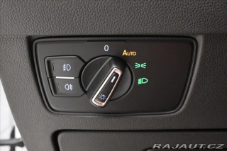 Volkswagen Passat 2,0 TDI 110 kW DSG ELEGAN 2023
