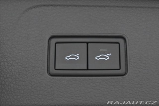 Volkswagen Passat 2,0 TDI 110 kW DSG ELEGAN 2023