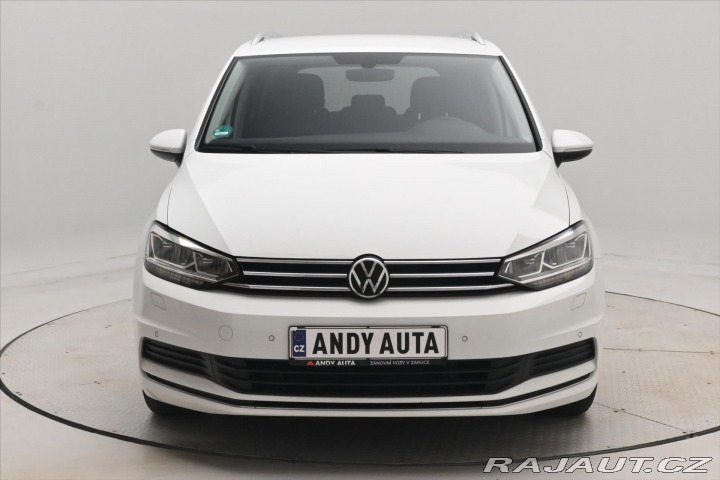 Volkswagen Touran 2,0 TDI 110kWTAŽNÉ LED Zá 2020