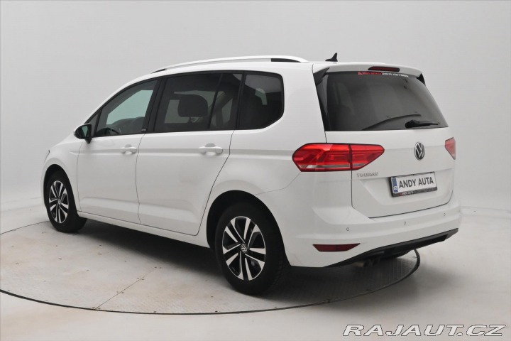 Volkswagen Touran 2,0 TDI 110kW TAŽNÉ LED Z 2020
