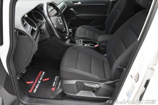 Volkswagen Touran 2,0 TDI 110 KW TAŽNÉ LED 2020