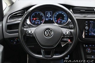 Volkswagen Touran 2,0 TDI 110 KW TAŽNÉ LED 2020