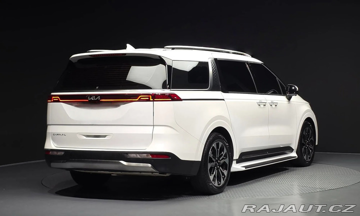 Kia Carnival NOBLESSE 3.5V6 2021