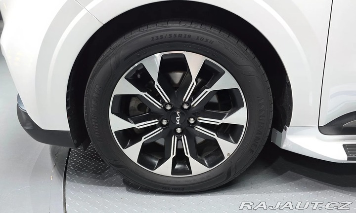 Kia Carnival NOBLESSE 3.5V6 2021