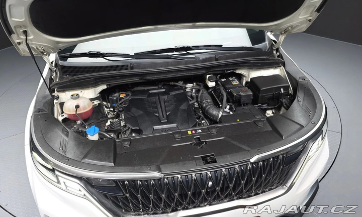 Kia Carnival NOBLESSE 3.5V6 2021
