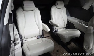 Kia Carnival NOBLESSE 3.5V6 2021