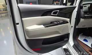 Kia Carnival NOBLESSE 3.5V6 2021