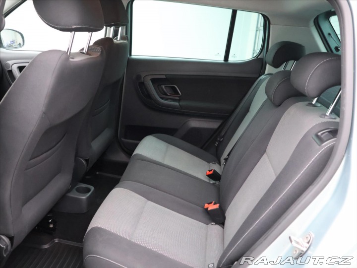 Škoda Fabia 1.2 i 51kW Elegance Sport 2010