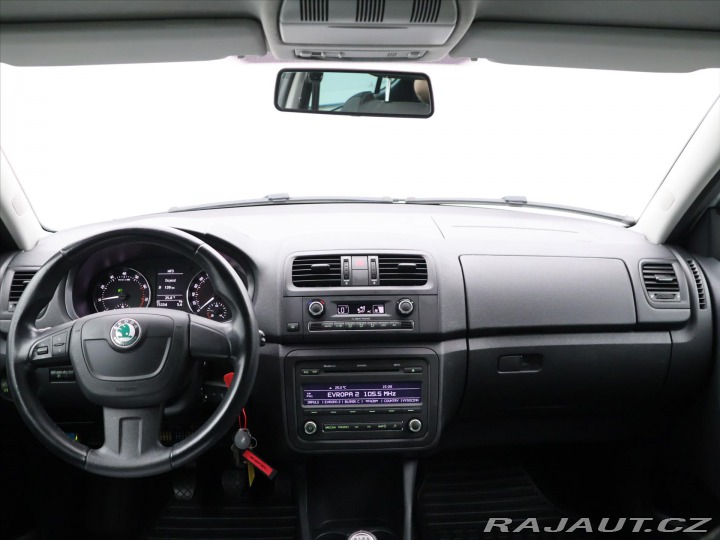 Škoda Fabia 1.2 i 51kW Elegance Sport 2010