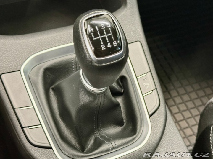 Hyundai i30 1,5 DPi COMFORT 1.MAJITEL 2022