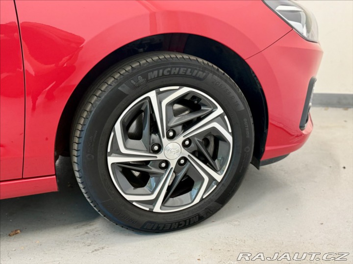 Hyundai i30 1,5 DPi COMFORT 1.MAJITEL 2022