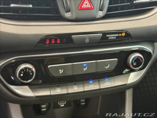 Hyundai i30 1,5 DPi COMFORT 1.MAJITEL 2022
