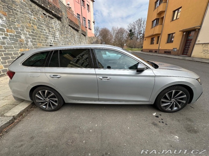 Škoda Octavia 2,0 TDI Style Plus 1800