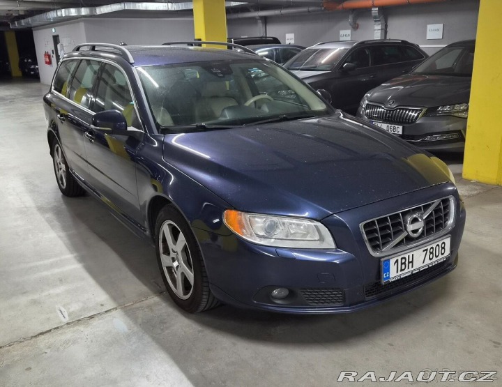 Volvo V70 2,4 D5 4x4 158KW 2011