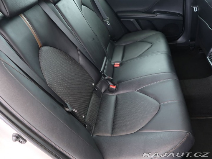 Toyota Camry 2.5,Hybrid,Executive,131K 2019