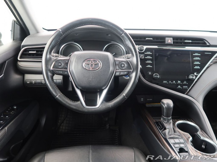 Toyota Camry 2.5,Hybrid,Executive,131K 2019