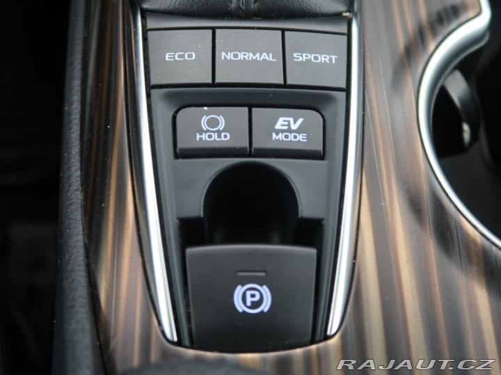 Toyota Camry 2.5,Hybrid,Executive,131K 2019