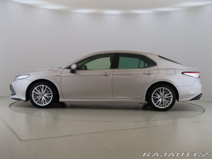 Toyota Camry 2.5,Hybrid,Executive,131K 2019