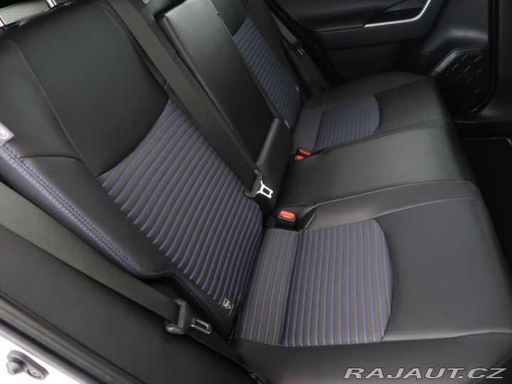 Toyota RAV4 2.5Hybrid,4x4,CZ,Selectio 2022